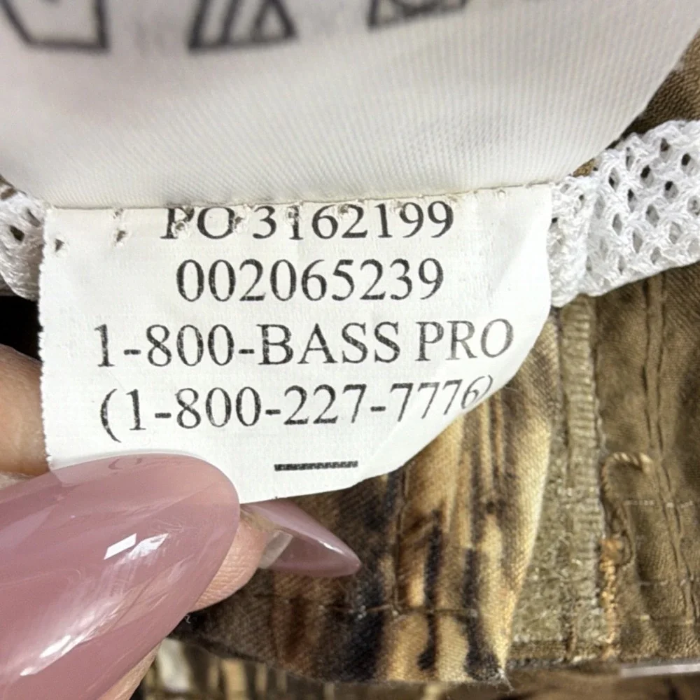 Bass Pro Shops Men's L Camo Swim Trunks Mesh Lined Hunting Fishing Shorts